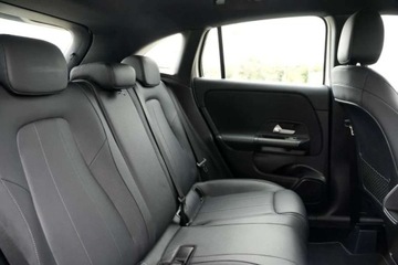 Mercedes GLA II Off-roader 1.3 200 163KM 2020 Mercedes-Benz GLA Faktura VAT, Kola zimowe gratis, Polska Salon 1.3 163KM, zdjęcie 27