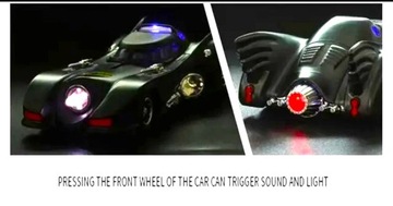 BATMOBIL POJAZD Z GOTHAM CITY PULL-BACK Z FILMU GIER PREZENT ZABAWKA