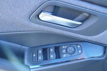 Nissan Qashqai III Crossover Facelifting 1.3 DIG-T MHEV 158KM 2026 Nissan Qashqai Podgrzewane fotele Podgrzewana kierownica CarPlay 1.3, zdjęcie 16