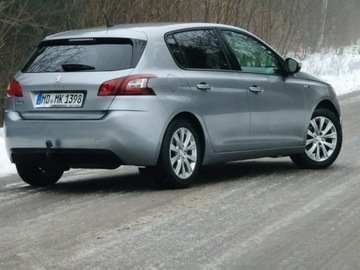 Peugeot 308 II Hatchback 5d 1.2 PureTech 130KM 2017 Peugeot 308 T9 1.2 Benzyna 131KM, zdjęcie 25