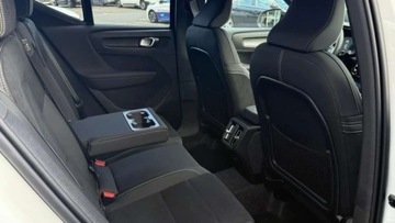 Volvo XC40 Crossover Facelifting 2.0 B4 197KM 2025 Volvo XC 40 XC40, Rabat, niska cena, polski salon, nowy 2025 2.0 Benzyna, zdjęcie 12