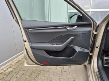 Skoda Octavia IV Liftback 1.5 TSI EVO 150KM 2026 Skoda Octavia SPORTLINE 1.5 TSI DSG z placu 150 KM, zdjęcie 14