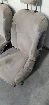 CITROEN C8 SEDADLO SEDADLA PŘEDNÍ PRAVÝ LEVÝ KOMPLET