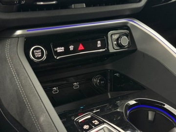 Audi Q5 II Q5-e Facelifting 2.0 50 TFSI e 299KM 2025 AUDI Q5 e-Hybrid quattro Suv 2.0 (299KM) 2025, zdjęcie 11