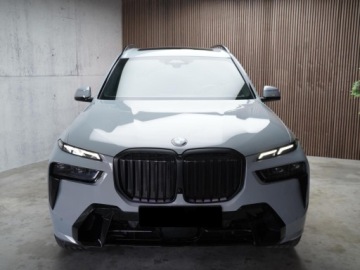 BMW X7 SUV Facelifting 3.0 40i 381KM 2025 BMW X7 xDrive40i Sport Suv 3.0 (381KM) 2025, zdjęcie 6