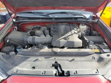 Toyota 2022 Toyota 4-Runner SR5 2022 4.0 Benzyna 270KM, zdjęcie 6