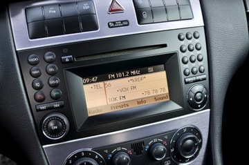 Mercedes CLC 2.1 (200 CDI) 122KM 2010 Mercedes CLC 200 2.2 CDI 122KM Automat Navi, zdjęcie 20