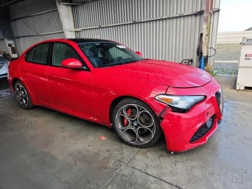 Alfa Romeo Giulia II Sedan Facelifting 2.0 Turbo 280KM 2020 Alfa Romeo Giulia 2020 r.,2,0L TI 2.0 Benzyna 280KM, zdjęcie 2