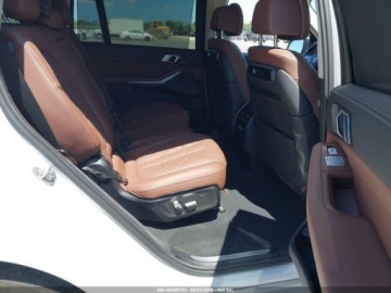 BMW X7 2023 BMW X7 Xdrive40i 2023 3.0 Benzyna 375KM, zdjęcie 13
