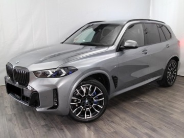 BMW X5 G05 SUV Facelifting 3.0 30d 298KM 2025 BMW X5 xDrive30d Sport Suv 3.0 (298KM) 2025, zdjęcie 1