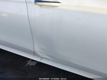 Mercedes Klasa E W213 2020 Mercedes-Benz Klasa E 2020 Mercedes-Benz E-Class E 350 4MATIC Sedan 2.0, zdjęcie 7