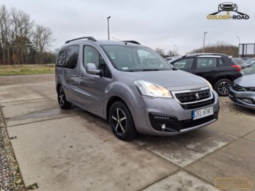 Peugeot Partner II Tepee Facelifting 2015 1.6 BlueHDi 100KM 2016 Peugeot Partner 1,6 hdi 100KM tepee salon PL klima elektryka zarejestrowany, zdjęcie 3