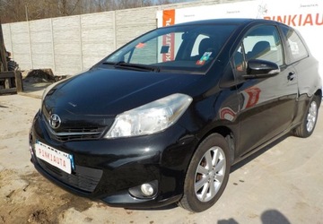 Toyota Yaris III 2012 Toyota Yaris Okazja Benzyna 72KM, zdjęcie 9