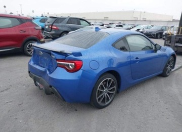Subaru BRZ I Coupe Facelifting 2.0 200KM 2020 Subaru BRZ 2020, 2.0L, LIMITED, od ubezpieczalni 2.0 Benzyna 200KM, zdjęcie 3