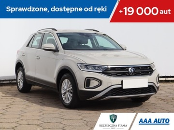 Volkswagen T-Roc I SUV Facelifting 1.5 TSI ACT 150KM 2022 VW T-Roc 1.5 TSI, Salon Polska, Serwis ASO