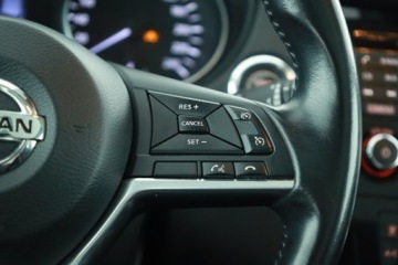 Nissan Qashqai II Crossover Facelifting 1.2 DiG-T 115KM 2018 Nissan Qashqai 1.2 DIG-T, Salon Polska, zdjęcie 13