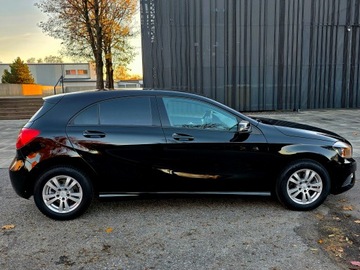 Mercedes Klasa A W176 2013 Mercedes A180 1,6 benz 120KM, zdjęcie 22