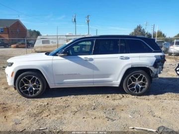 Jeep Grand Cherokee V 2023 Jeep Grand Cherokee Summit Reserve 2023 3.6 Benzyna 293KM, zdjęcie 2