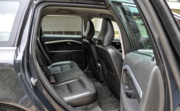 Volvo V70 III Kombi Facelifting 2.0 D4 DRIVE-E 181KM 2014 Volvo V70 2,0d (181KM) Automat Bezwypadkowy Lift 2014 r. 2.0 Diesel 181KM, zdjęcie 12