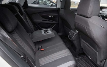 Peugeot 3008 II Crossover 1.2 PureTech 130KM 2017 Peugeot 3008 1.2T 130Ps Navi Ledy Licznik LCD Kamera Bezwypadkowy ZADBANY, zdjęcie 26