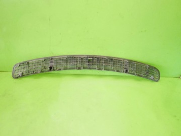РЕШЕТКА ВПУСКА ВОЗДУХОКАПОТА MERCEDES W211 02-06