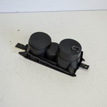 DRŽÁK NA HRNEK VW JETTA III (1K2) 1K5862531B 1.9L DIESEL 77KW 2007