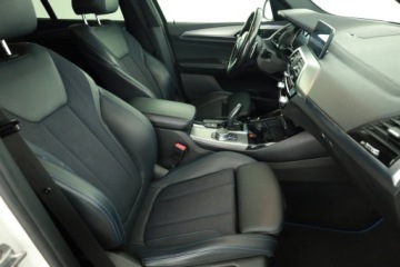 BMW X3 G01 SUV 2.0 20d 190KM 2017 BMW X3 xDrive20d, Salon Polska, Serwis ASO, zdjęcie 6