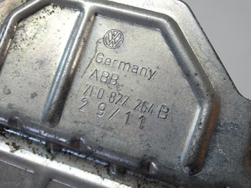 УСИЛЕНИЕ ЗАМКА ЗАДНЕГО КАПОТА VW T5 LIFT 7E0827264B