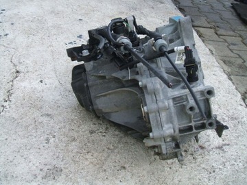 HYUNDAI IX20 I30 KIA VENGA CEED 1.4 16V SKŘÍŇ ŘAZENÍ TBJ5P
