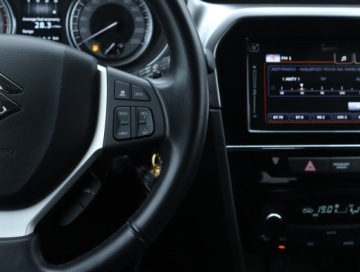 Suzuki Vitara III 2020 Suzuki Vitara 1.4 BoosterJet, Salon Polska, zdjęcie 22