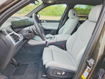BMW X5 G05 2024 BMW X5 Xdrive40i 2024 3.0 Benzyna 375KM, zdjęcie 7