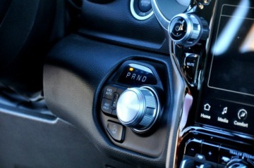 Dodge Ram V 2023 RAM 1500 5.7 Hemi Klimatronic Alu Laramie RamBox, zdjęcie 32