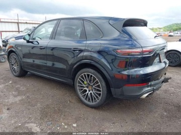 Porsche Cayenne III 2019 Porsche Cayenne E-Hybrid 2019 3.0l 3.0 Hybryda 335KM, zdjęcie 2