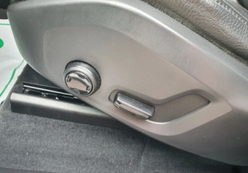 Volvo XC60 II 2021 Volvo XC 60 Hybryda Bezwypadkowe Serwis GetHelp 2.0 Benzyna 197KM, zdjęcie 28