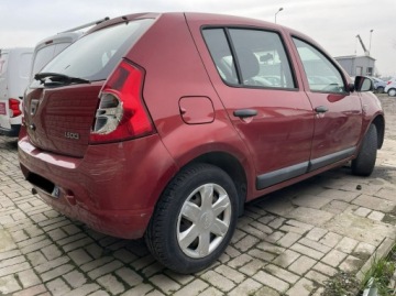 Dacia Sandero I Hatchback 5d 1.5 dCi eco2 75KM 2011 Dacia Sandero 1.5 DCI 75 KM, zdjęcie 4