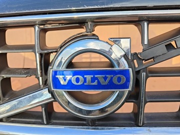 VOLVO V70 III ПЕРЕДНИЙ БАМПЕР