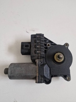 FORD MONDEO MK III 2006 MOTOR REGULACE OKNO DVEŘE PŘEDNÍCH 0130821771
