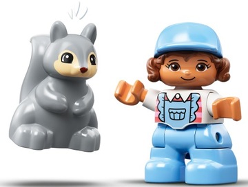 LEGO Duplo (10946) Семейный кемпинг