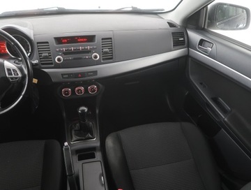 Mitsubishi Lancer IX Sportback 1.8 MIVEC 143KM 2010 Mitsubishi Lancer 1.8 MIVEC, Salon Polska, Klima, zdjęcie 7