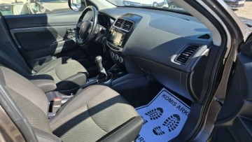 Mitsubishi ASX I SUV Facelifting 2015 1.6 117KM 2016 Mitsubishi ASX alu 18", kamera, hak, zdjęcie 12