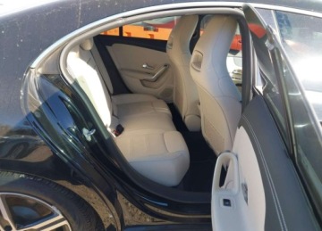 Mercedes CLA C118/X118 Coupe 2.0 250 224KM 2020 Mercedes-Benz CLA MERCEDES-BENZ CLA 250 4MATIC 2.0 Benzyna 224KM, zdjęcie 9