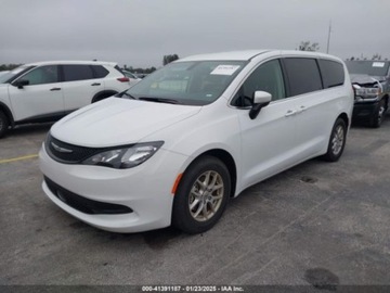 Chrysler Voyager V 2022 Chrysler Voyager LX 2022 3.6l 3.6 Benzyna 287KM, zdjęcie 1