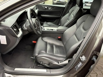 Volvo V60 II  2021 Volvo V60 Inscription Orrefors Sweden FV23%, zdjęcie 9