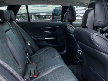 Mercedes Klasa C W206 2025 C Klasa 220 d 4-Matic AMG Estate 2.0 (197KM) 2025, zdjęcie 12