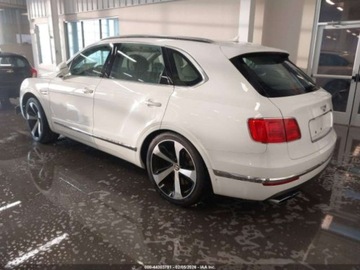 Bentley Bentayga 2020 Bentley Bentayga V8 2020 4.0 Benzyna 542KM, zdjęcie 3
