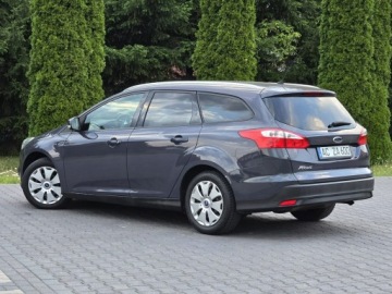 Ford Focus III Kombi 1.6 Duratec 125KM 2011 Ford Focus Mk3 1.6 Benzyna TI-VCT Trend 125KM, zdjęcie 14