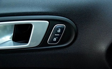 Ford Ecosport II SUV Facelifting 1.0 EcoBoost 125KM 2018 Ford EcoSport ST-line Idealny LED skora ALCANTARA navi. Benzyna 125KM, zdjęcie 37