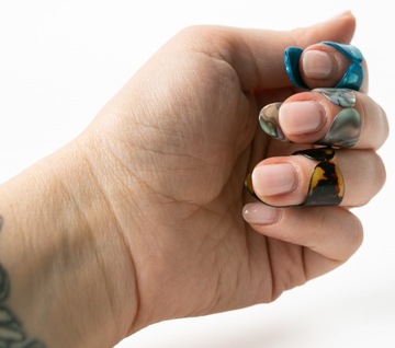 НАБОР ИЗ 4 гитарных когтей/медиатора, КРАСНЫЙ