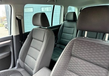 Volkswagen Touran I 2.0 TDI 140KM 2007 Volkswagen Touran 7 osobowy 2.0 TDI 140 KM klimatronik Zamiana 2.0 Diesel, zdjęcie 12