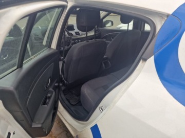 Renault Megane III Hatchback Facelifting 1.5 dCi 90KM 2013 Renault Megane III 1.5 dCi | 2013 | ekonomiczny diesel | klima, zdjęcie 7